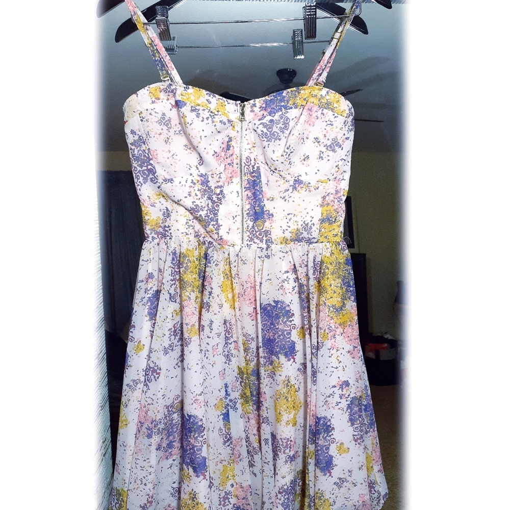 Guess Chiffon Ribbed Baby Doll Floral Dress